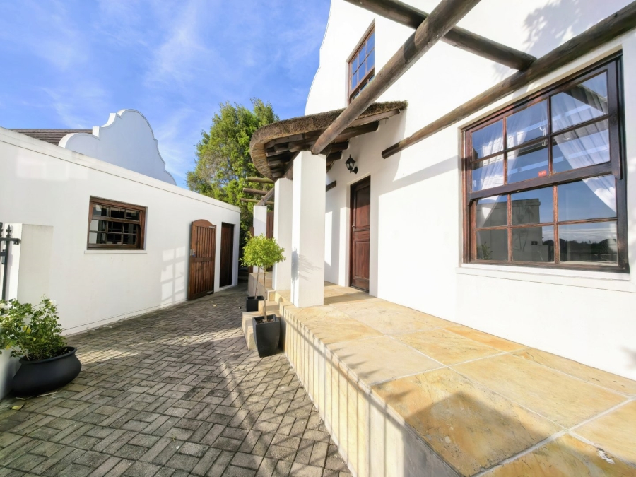 3 Bedroom Property for Sale in Dormehls Drift Western Cape